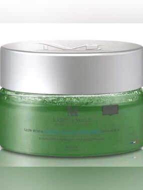 Latoua Mille Retinol Glow Renew Coconut Sea Salt Body Scrub *Retail $150*